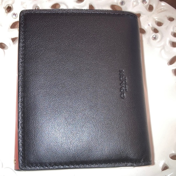 Coach Georgie Wallet In Colorblock Signature Canvas With Rivets - Picture 4 of 6